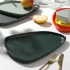 Тарелка нестандартной формы "Тёмно-зелёная" 28х22 см  6478836, норма - фото 1 - миниатюра