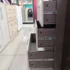 КОМОД С ДВЕРКОЙ И 3ЯЩ. (АРТ. 4-4423) (1320*430*935 ММ) (бодега темный/светлый) - фото 8 - миниатюра