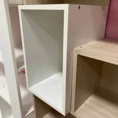 Стеллаж КВАДРО-4 (ЯСЕНЬ СВЕТЛЫЙБЕЛЫЙ ШАГРЕНЬ) - изображение 4