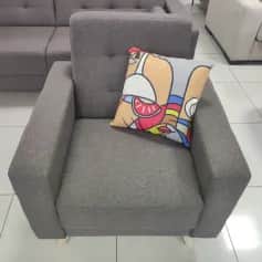 Подушки, наволочки декоративные ПОДУШКА ДЕКОРАТИВНАЯ БОКАЛ ПИКАССО, ТКАНЬ: ВЕЛЮРПОПЛИН, РАЗМЕР 40*40, МОЛНИЯ, ВНУТРЕННИЙ ЧЕХОЛ СОСТАВ: 1 СТОРОНА ПОЛИЭСТЕР 80%, ХЛОПОК 20%, 2 СТОРОНА ХЛОПОК 100%, АРТ.6084 - изображение 4