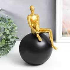 Статуэтки, фигурки Сувенир Абстракция. Мечтатель на шаре 12х13х22,5 см, золото с чёрным 9304532 - изображение 1