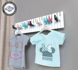 Вешалки и плечики Вешалка Вена 60х14,5х1,9см, цвет белый (крючки разноцвет.) - изображение 1