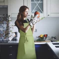 Фартук ФАРТУК ЛЕН,МОДЕЛЬПАРИЖ (ФИСТАШКОВЫЙ),( КАРМАН, ЛЯМКИ, ПОЯС, РЕГУЛ. КОЛЬЦО) ПОЛУЛЕН, 70*80 ПАКЕТ, ФЛАЕР, АРТ.01060 - изображение 1