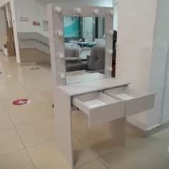 Стол туалетный СТОЛ ТУАЛЕТНЫЙ С ЛАМПОЧКАМИ (ТИП 1) 700Х420Х1530ММ - изображение 4