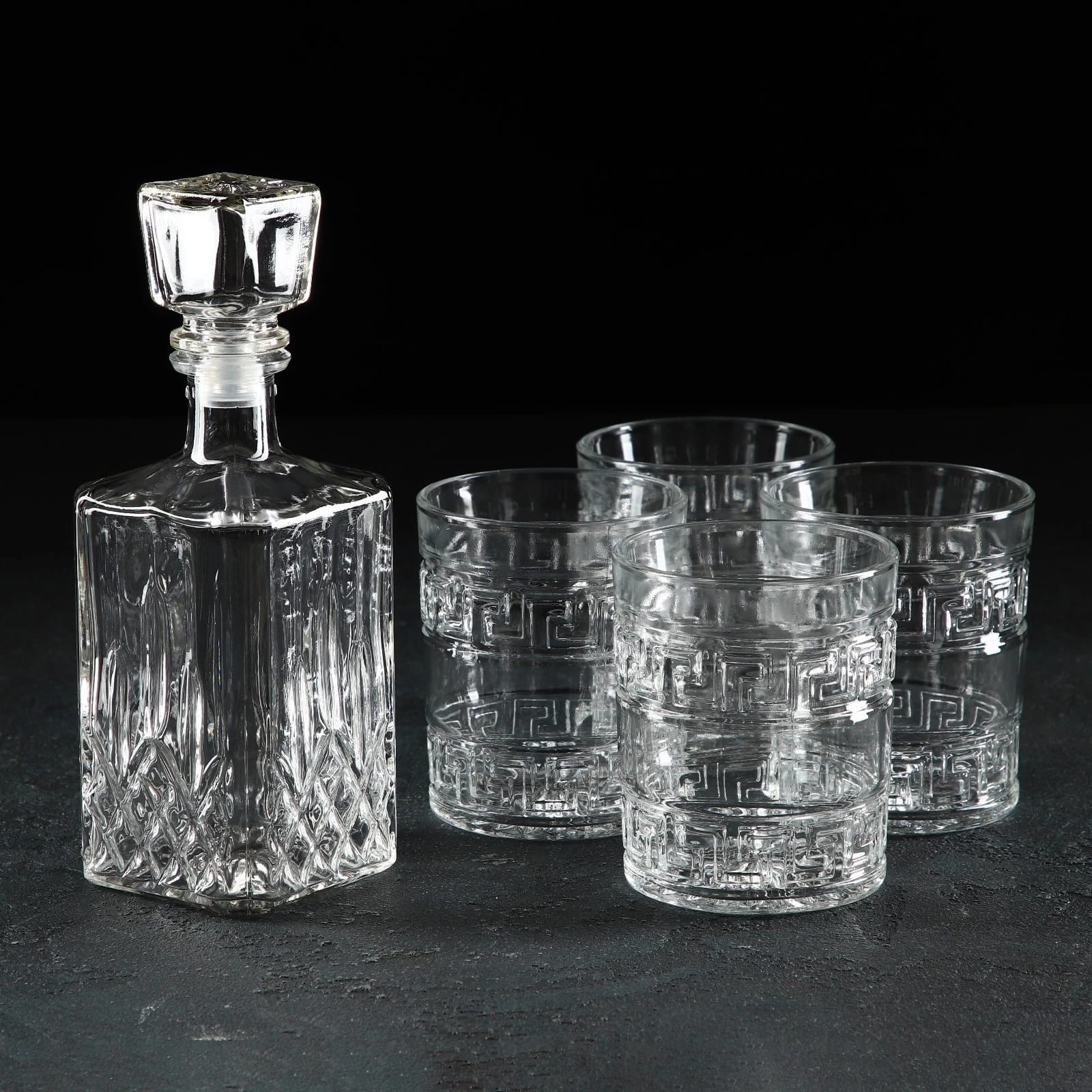 НАБОР ДЛЯ НАПИТКОВ "ОПТИКА" 5 ПР., ШТОФ 500 МЛ, СТАКАНЫ 4 ШТ.*350 МЛ, ДИЗАЙН МИКС  9379128, норма - фото 1