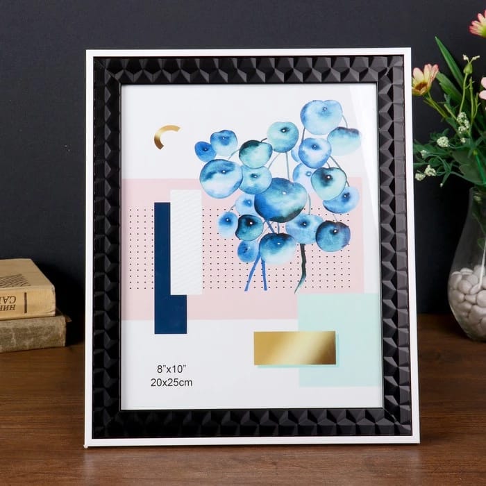 Фоторамка пластик 20х25 см "Чёрные 3D ромбы с белой полосой" 28,8х23,8х1,3 см   4441998, норма - фото 1