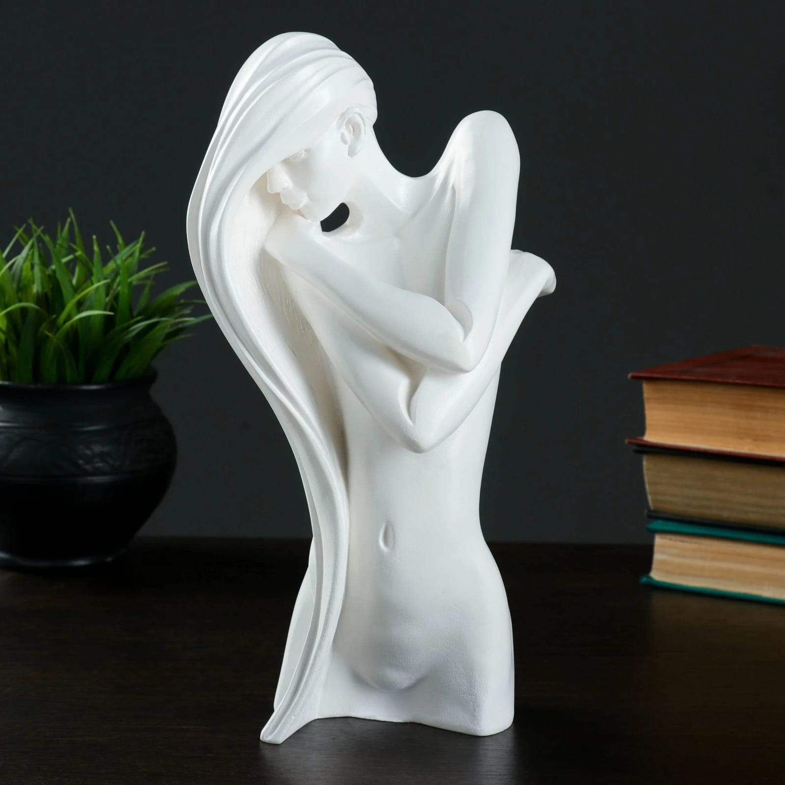 Фигура "Девушка" белая, 27см 4453953, норма - фото 1