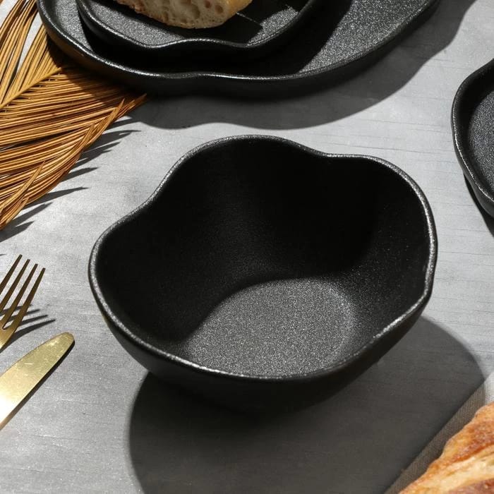 Миска неровный край "Чёрная" 17 см  6776538, норма - фото 1