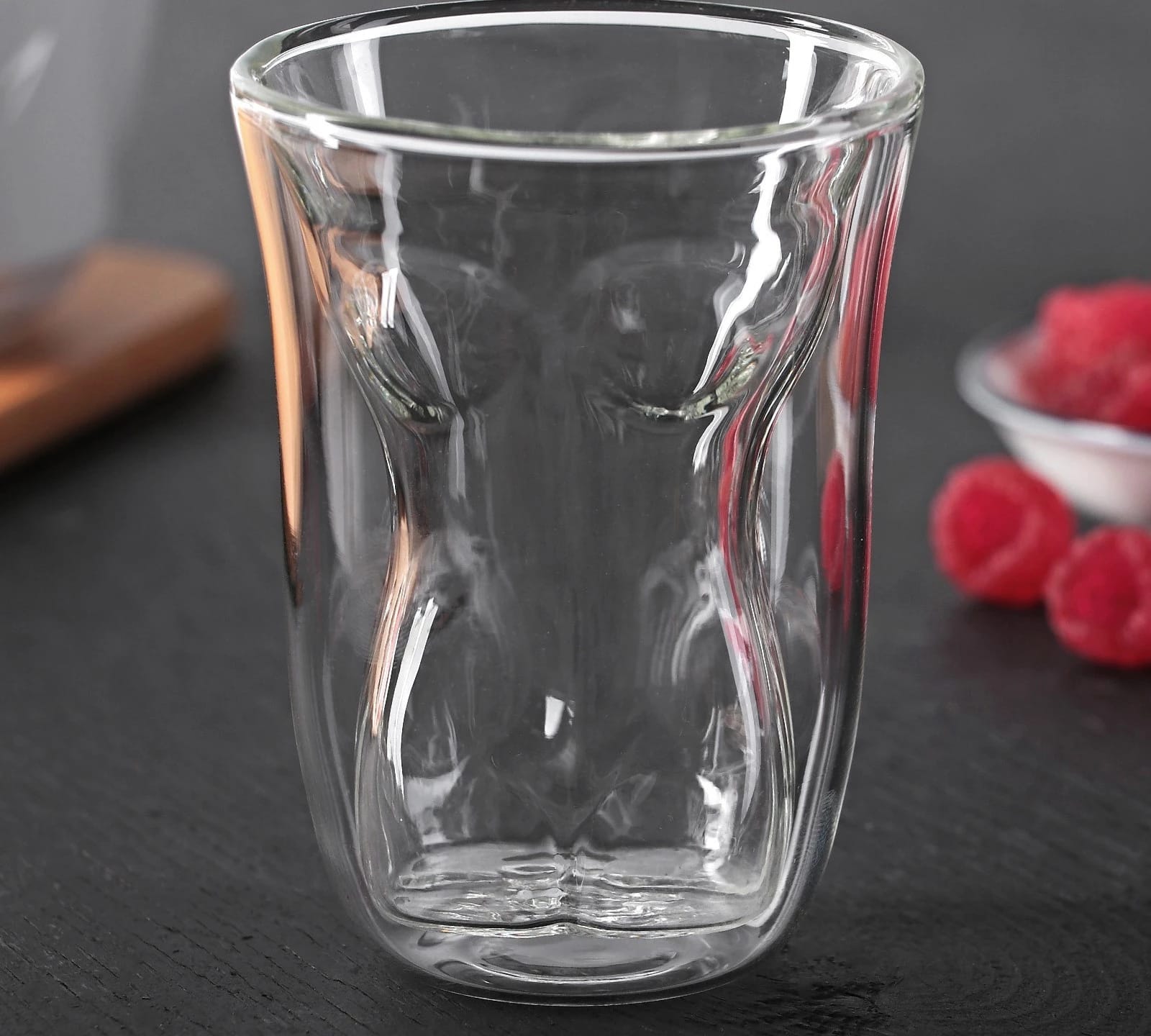 Стакан с двойными стенками "Женская фигура" 150 мл, 8х8х11 см 3600755, норма - фото 1