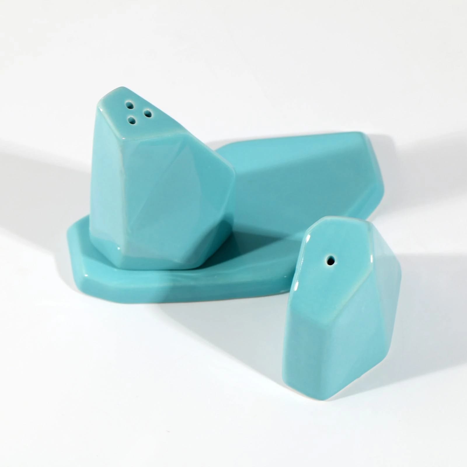 Набор солонка и перечница "Геометрия", голубой, 13,5х10,5 см  5572686, норма - фото 2