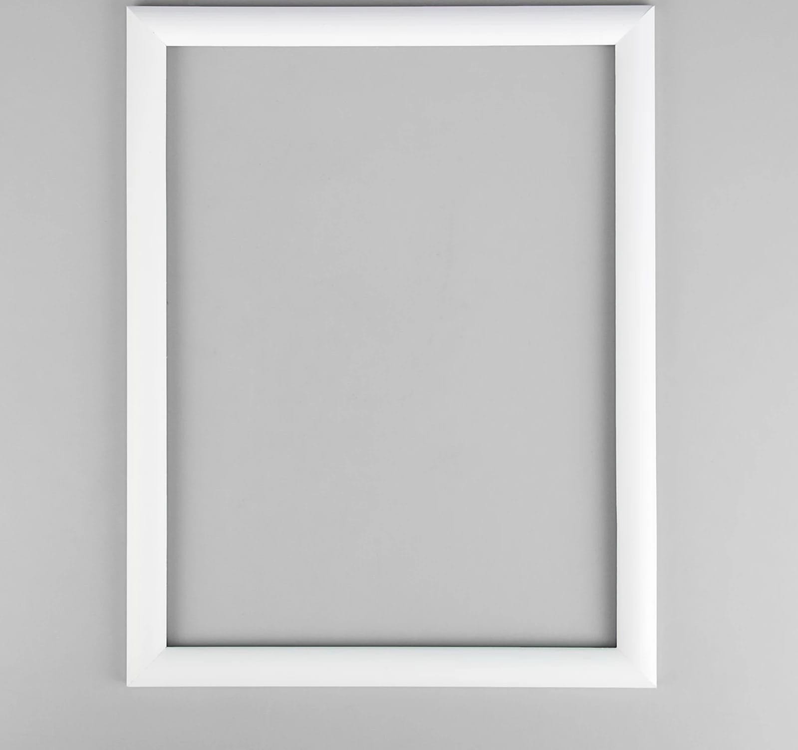 Рама для картин (зеркал) дерево 30*40*2.6 см, Berta белая 1235775, норма - фото 1